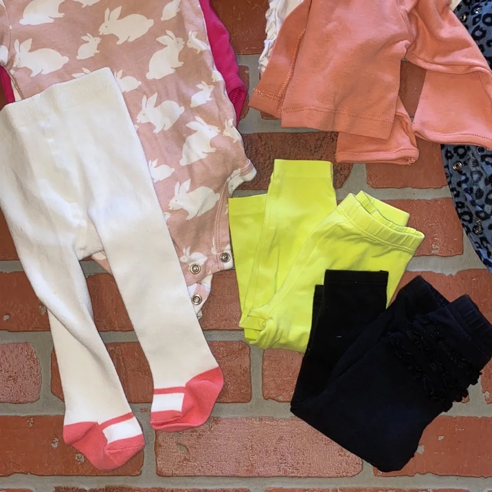 Babygirl 6m fall/winter onesie footies bundle!!